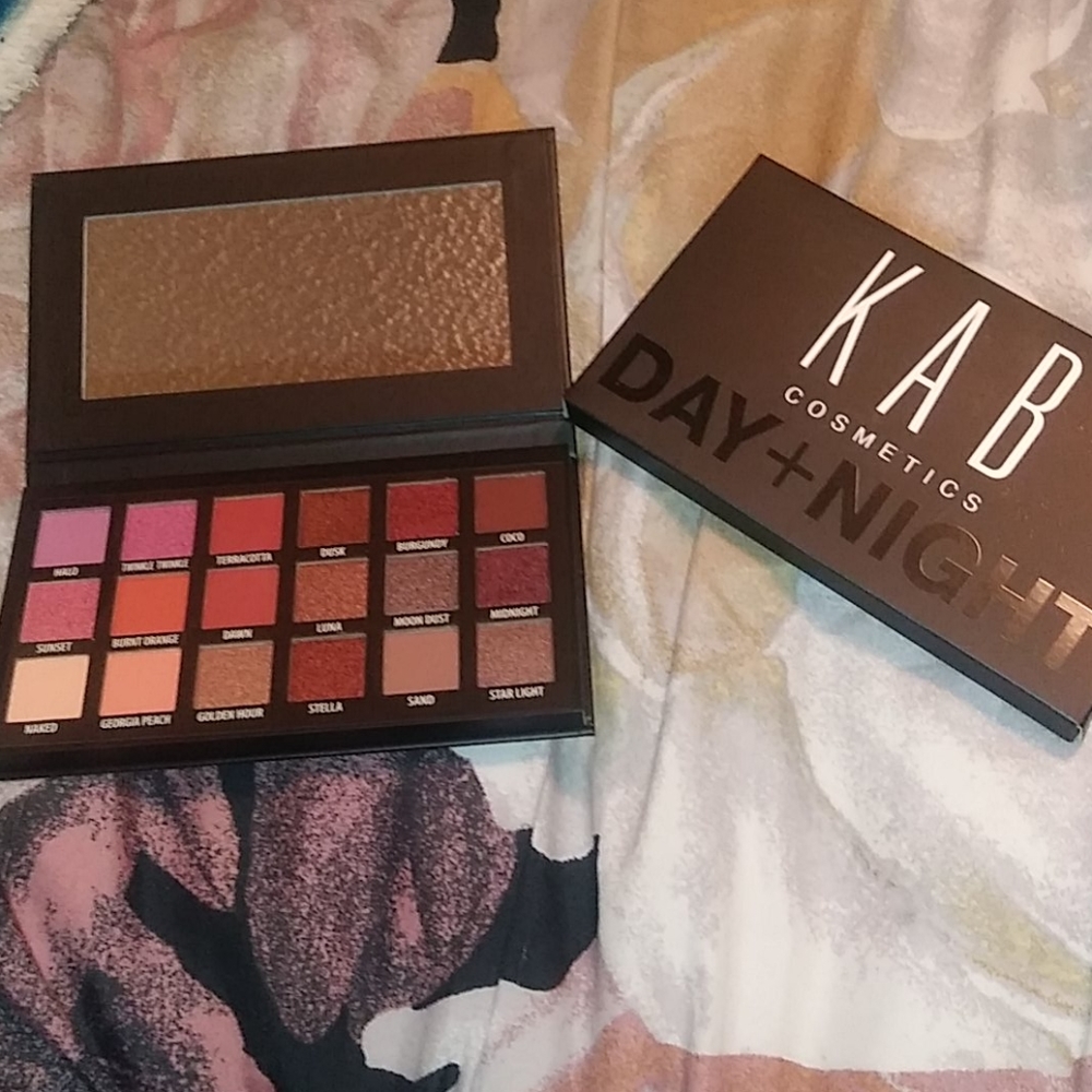 2/$10 KAB cosmetics day & night eyeshadow palette